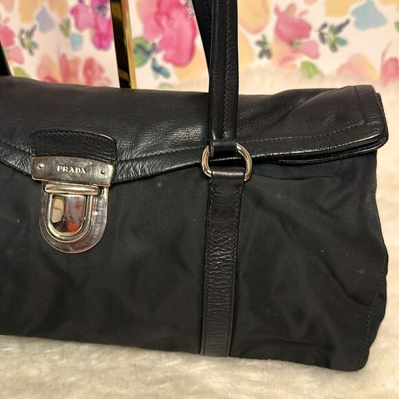 💯Authentic Prada Nylon Handbag🍀 - Picture 15 of 16